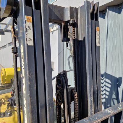 Empilhador Doosan Daewoo - triplex e deslocador lateral