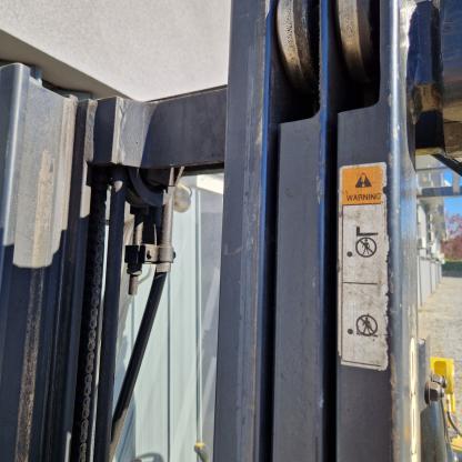 Empilhador Doosan Daewoo - triplex e deslocador lateral